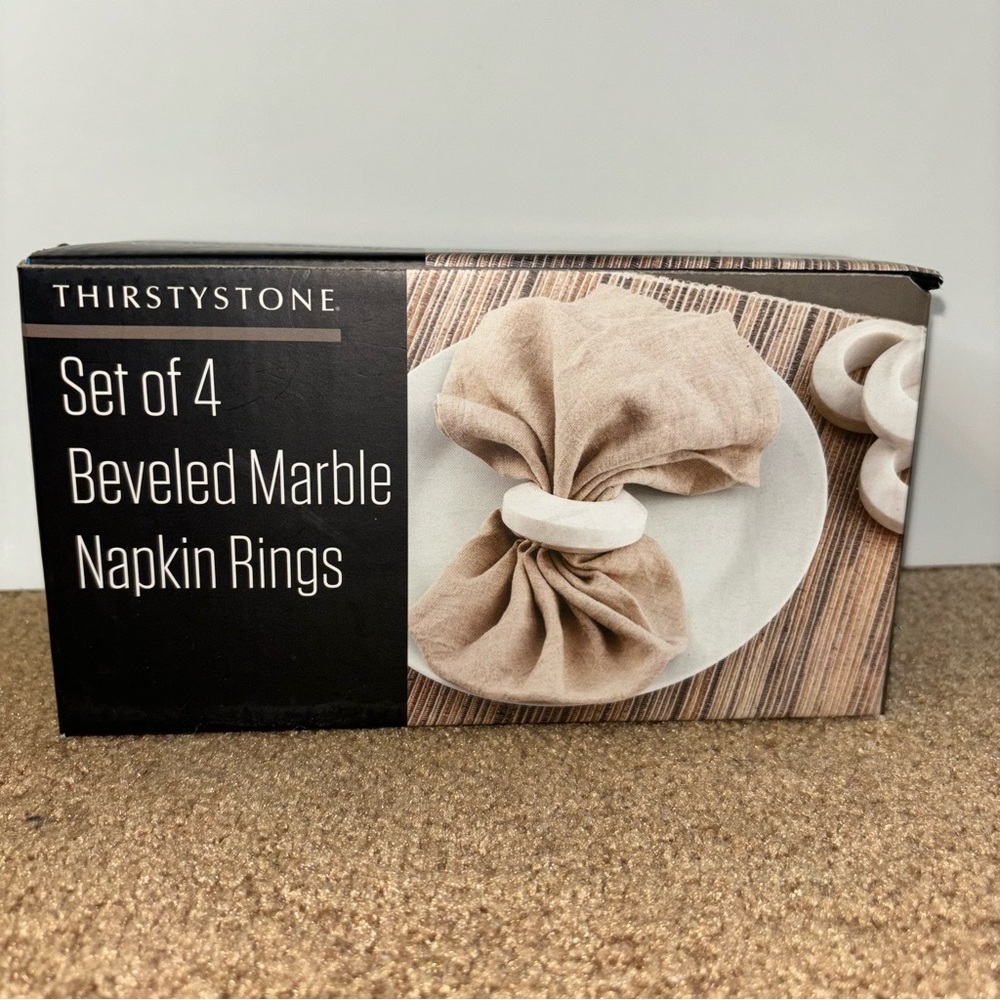THIRTYSTONE Set of 4 Beveled Marble Napkin Rings NIB